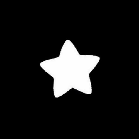 Widget Icon Star, White Star Icon, Star Icon Black, Ipad Wallpaper Black, Black Star Icon, Star Pfps, Y2k Widgets, Dark App Icons, Musician Logo