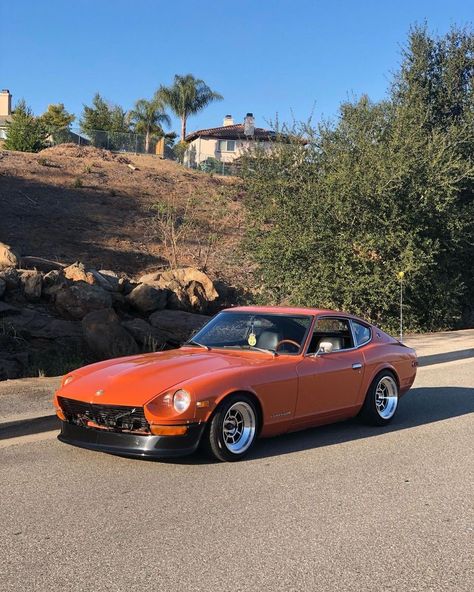 1980s Cars, 240z Datsun, Celebrity Cars, Best Jdm Cars, Car Interior Design, 4 By 4, Toyota 4, Car Essentials, Datsun 240z