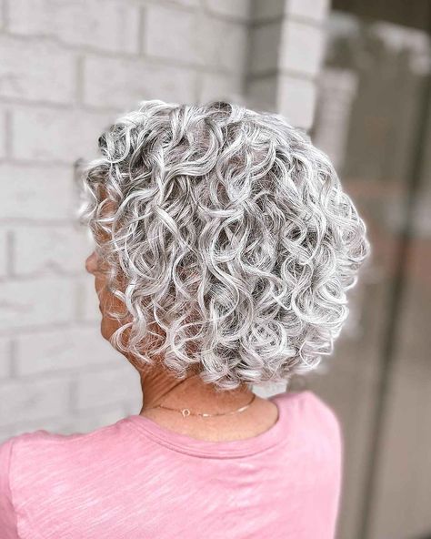 26 Youthful & Stylish Short Haircuts for Women in Their 70s Haircuts For Women Over 70, Guest Hairstyles, Short Permed Hair, Asymmetrical Pixie Cuts, Hairstyles Simple, Grey Curly Hair, Stylish Short Haircuts, How To Curl Short Hair, Hair Volume