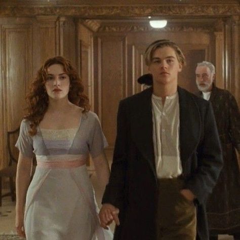 Lovers Titanic on Instagram: “I don’t know why but I like this photo 😅❤️ . . .…” Titanic Rose, Titanic 1997, Leo And Kate, Jack Rose, Leonardo Dicaprio 90s, Jack Dawson, Young Leonardo Dicaprio, Titanic Movie, I Love Cinema