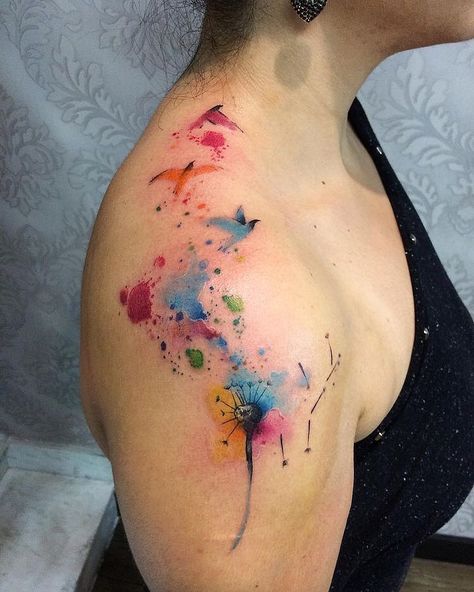 40 Stunning Watercolor Tattoo Ideas and Designs - 100 Tattoos Dogs Paw Tattoo, Watercolor Tattoo Sleeve, Watercolor Tattoo Ideas, Watercolour Tattoos, Colour Tattoo For Women, Watercolor Bird Tattoo, Faded Tattoo, Dogs Paw, Dog Paw Tattoo