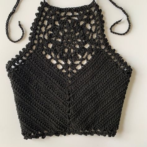 Crochet Yoga, Crocheted Tops, Dreamcatcher Crochet, Crochet Bralette Pattern, Crochet Festival Top, Crochet Halter Top Pattern, Crop Top Design, Bralette Pattern, Crochet Festival