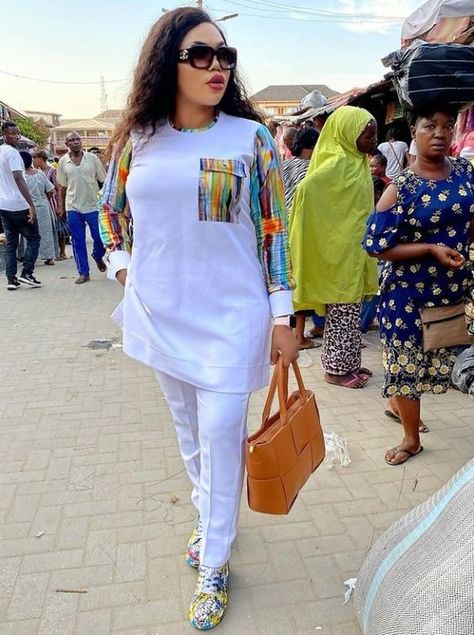 Senator Styles For Ladies, Female Senator Wears, Trouser And Top For Ladies, Senator Styles, Dashiki For Men, Kaftan Styles, Stylish Naija, Native Wears, African Wear Styles For Men