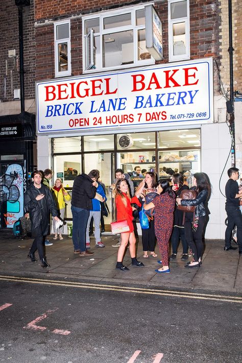 Beigel Bake, London London Film, Great British Bake Off Aesthetic, London Baker Street, Bakeries In London, Borough Market London Aesthetic, Graduation Suit, Chinatown Bakery London, London Breakfast, Chicken Shop