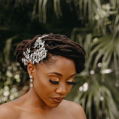 Wedding Headpiece With Locs, Black Brides Hairstyles Locs, Wedding Loc Styles For Black Women, Black Brides With Locs, Wedding Hairstyles Locs Black Women, Wedding Hair Locs Black Women, Wedding Loc Styles Brides, Loc Bridal Hairstyles, Locs Bridal Hairstyles