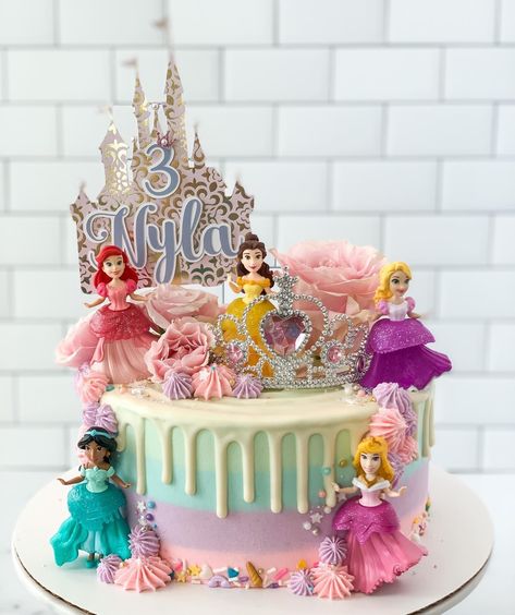 Cake Designs Birthday Princess, Princess Cake For 3rd Birthday, Rainbow Princess Birthday Cake, Nastya Birthday Cake, Princess Drip Cake, Simple Disney Princess Cake, Princess 3rd Birthday Cake, Disney Princess Cake Ideas Simple, Disney Princess Birthday Cake Ideas