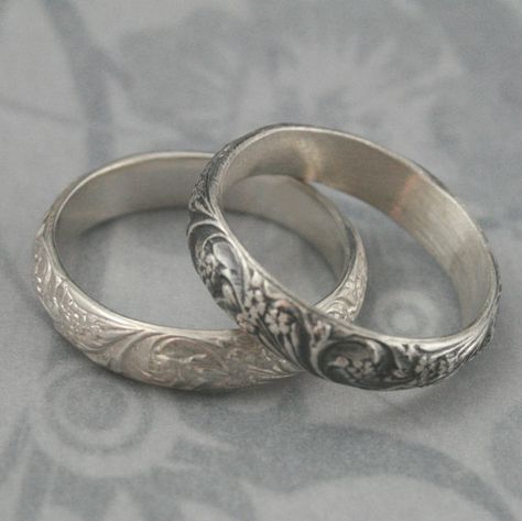 Vintage Style BandSilver Wedding BandBridal Bouquet by debblazer Floral Wedding Ideas, Floral Wedding Bands, Antique Style Rings, Silver Wedding Band, Oxidized Silver Rings, Nature Inspired Rings, Sterling Silver Wedding Band, Palm Coast, Pattern Ring