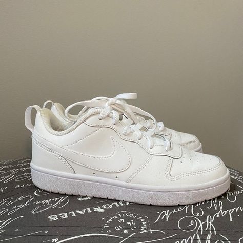 Nike Court Borough Low Kids Nike Canvas Shoes, Ella Shoes, Nike Court Borough Low 2, Adidas White Shoes, Nike Court Borough Low, Nike Court Borough, Tenis Nike, White Adidas, White Shoes