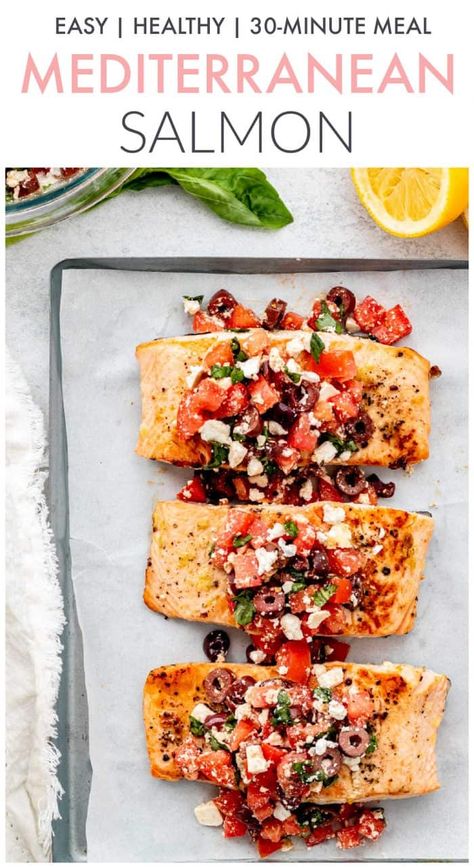 Mediterranean Salsa, Salmon Steaks, Mediterranean Recipes Healthy, Mediterranean Salmon, 1000 Calorie, Mediterranean Diet Recipes Dinners, Pan Fried Salmon, Easy Mediterranean Diet Recipes, Salmon Steak