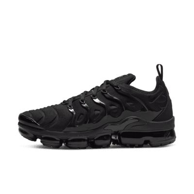 Nike Vapor Max Air, Vapormax Plus Black, Air Vapormax Plus, Nike Air Vapormax Plus, Nike Tracksuit, Converse New, Air Vapormax, Mens Nike Air, Air Max Plus