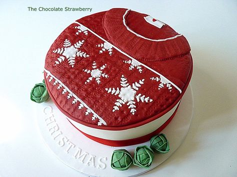 Winter Cakes, Xmas Cakes, Christmas Cake Ideas, Cakes Christmas, Christmas Jumper Day, Christmas Cake Designs, New Year's Cake, Ugly Sweater Christmas, Christmas Cake Decorations