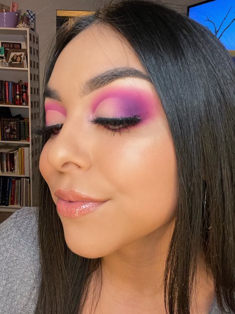 Purple And Pink Eyeshadow Looks, Pink Purple Eyeshadow Looks, Purple And Pink Eye Makeup, Color Guard Makeup Ideas, Pink And Purple Eyeshadow Looks, Purple And Pink Makeup, Pink Purple Makeup, Pink And Purple Eyeshadow, Pink And Purple Makeup Looks