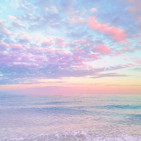 Peaceful Background, Cotton Candy Wallpaper, Cotton Candy Aesthetic, Pink Blue Sky, Peaceful Backgrounds, Cotton Candy Skies, Cotton Candy Clouds, Ap Studio Art, Cotton Candy Sky