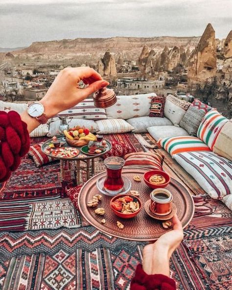 Chill Lounge, Riad Marrakech, Turkish Breakfast, Cappadocia Turkey, Istanbul Travel, Floor Seating, Turkey Travel, How To Stay Awake, Turkish Coffee