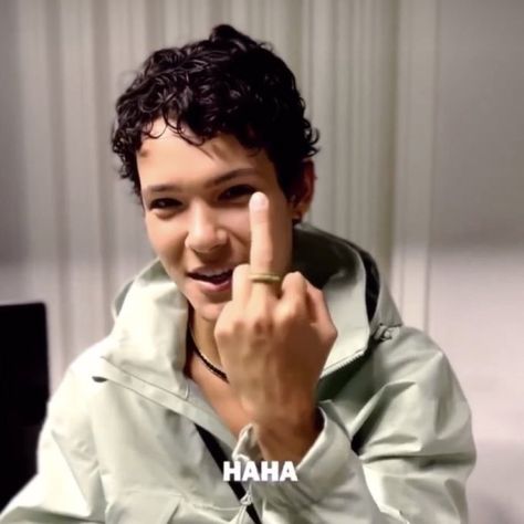 Omar Rudberg Funny, Indiana Evans, Ronaldo Junior, Omar Rudberg, Royal Babies, Young Royals, Suki Waterhouse, Paul Wesley, Royal Baby