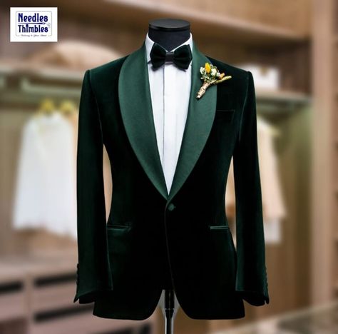 Green Velvet Blazer Outfit For Men, Green Wedding Tuxedo For Groom, Baby Prince Costume, Velvet Blazer Mens, Reception Suits, Groom Tuxedo Wedding, Indian Wedding Suits Men, Green Suit Men, Army Green Coat