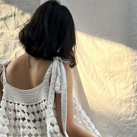 Flowy Crochet Top, Lacy Crochet Stitches, Lacy Crochet Top, Asymmetrical Crochet, Lace Texture, Car Trip, Crochet Inspiration, The Freedom, Flowy Dress