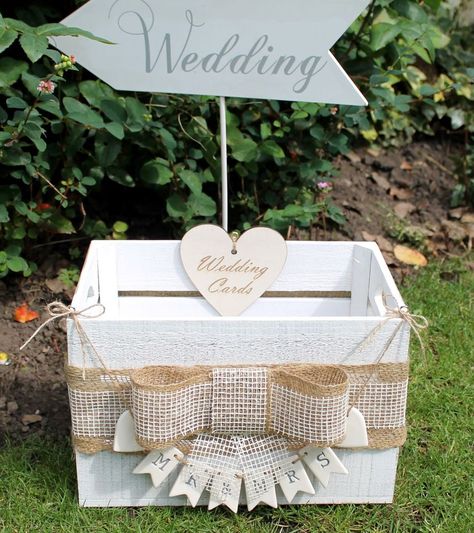 Modern Wedding Diy, Rustic Crates, Country Wedding Ceremony, Rustic Card Box Wedding, Backyard Wedding Lighting, Destination Wedding Welcome Bag, Rustic Wedding Backdrops, Wedding Card Box, Wedding Card Holder