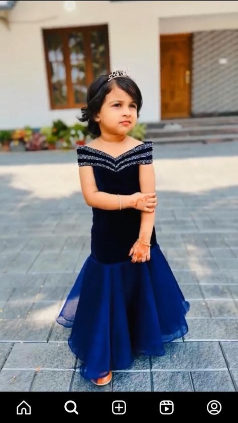 Frock Designs For Girl Kids, Designer Frocks For Kids, Kids Frock Design, Baby Girl Frock Designs, Frock For Kids, Frock Designs For Girl, Kids Frock, Frocks For Kids