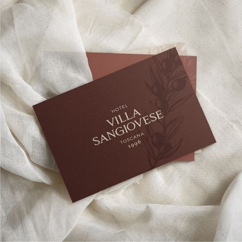 Alexis Balinoff designed these business cards for Villa Sangiovese, a luxurious hotel located in the heart of Tuscany. #businesscards #branding #typography #graphicdesign Sophisticated Business Card, Aesthetic Hotel, Hotels In Tuscany, Business Card Gallery, Hotel Card, Freelance Design, Visiting Card Design, Luxurious Hotel, Branding Inspo