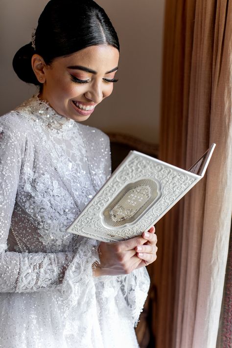 Jewish Wedding Dress, Jewish Wedding Ideas, Tznius Fashion, Jewish Wedding Invitations, Jewish Wedding Traditions, Jewish Bride, Dresses Details, Hummingbird Nest Ranch, Lavish Wedding