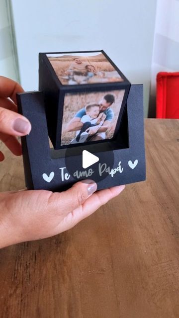 Photo Card Box, Picture Gifts Diy, Photo Album Ideas, Photo Cube, Scrapbook Box, Gift For Papa, Exploding Box Card, Gifts For Anniversary, Bff Gifts Diy