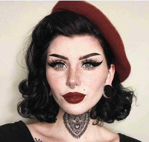 Portrait Tattoo Design, Makeup Artist Tattoo, Psychobilly Fashion, Drag Make-up, Realistic Temporary Tattoos, 30 Weeks, Traditional Tattoo Design, Edgy Makeup, Goth Makeup