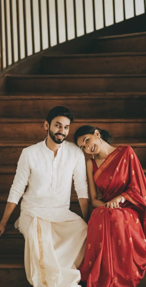 After Marriage Couple Pics, Couple Photoshoot Ideas Indoor, Tamil Dress, Pre Wedding Photoshoot India, Sunaina Khera, Couple Pic Poses, Mallu Wedding, Indian Wedding Deco, Saree Outfits