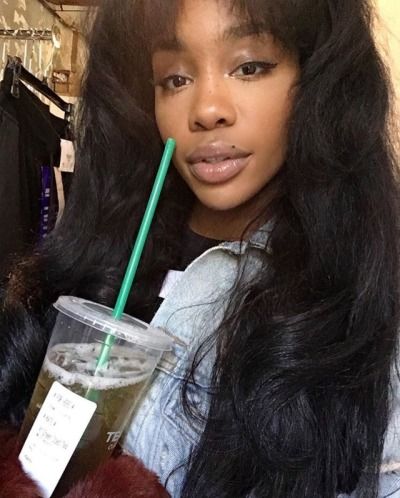 Solana Rowe, Sza Singer, Celebrity Wallpapers, Female Rappers, I Am A Queen, Beautiful One, Pretty Little Liars, Pretty Woman, Thick Hair Styles