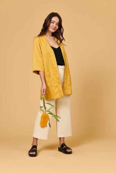 Linen Jackets Women, Linen Style Fashion, Linen Outer, Linen Kimono, Outer Women, Sustainable Clothing Brands, Kimono Duster, Linen Fashion, Linen Jackets