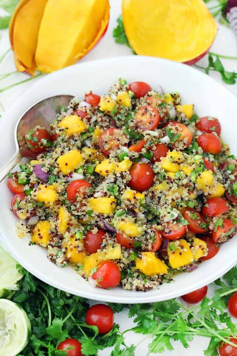 Mango Quinoa Salad Jalapeno Salad, Mango Quinoa Salad, Mango Quinoa, Salad Quinoa, Blackened Tilapia, Avocado Quinoa, Summer Eats, Cilantro Lime Dressing, Raw Recipes