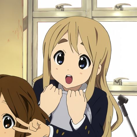 Mugi K On, K-on Icons, Six Girl, Anime Group, K On, Anime Tshirt, Anime Backgrounds Wallpapers, Friend Anime, Cartoon Profile Pics