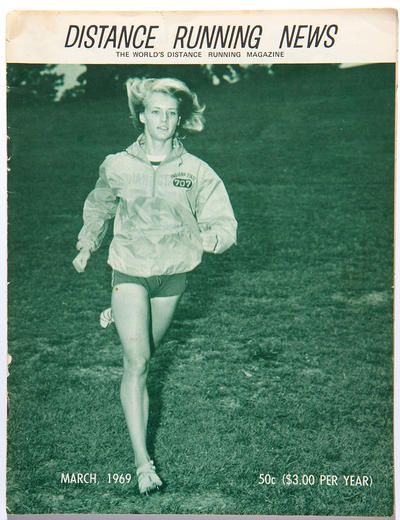 Vintage Running Aesthetic, Running Images, Athletic Wear Fashion, Running Magazine, Vintage Running, Forest Gump, Sports Baby, Running Club, Running Equipment