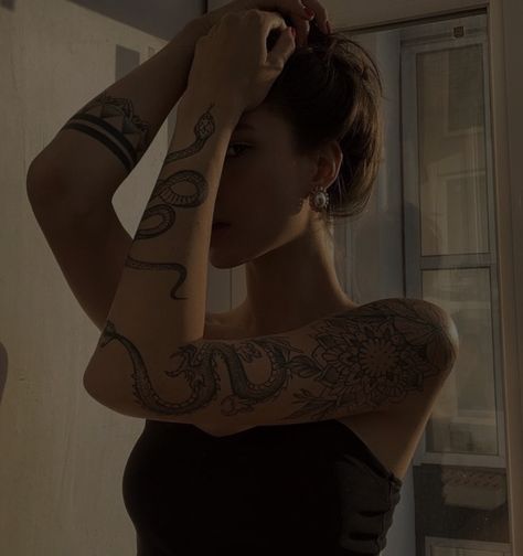 A Woman, Books Wattpad, Wattpad, Mirror, Tattoos, Books