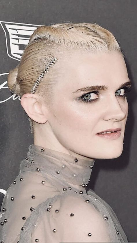 Gayle Rankin Gayle Rankin, House Of Dragons, Ear Cuff, Getty Images, Choker Necklace, Hollywood, Vogue