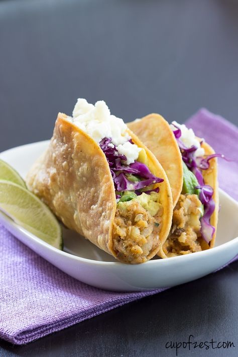 This recipe for spicy potato tacos has a spicy potato mixture in a crispy corn tortilla shell with avocado, cabbage, and queso fresco. Great for Meatless Mondays! Spicy Potato Tacos, Crispy Corn, Vegetarian Meals For Kids, Potato Tacos, Corn Tortilla, Tacos And Burritos, Meatless Mondays, Tasty Kitchen, Potatoe Salad Recipe