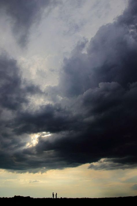 Boat Landscape, Plains Landscape, Night Clouds, Cloud Photos, Lake Photography, Landscape Elements, Dark Clouds, Painting Subjects, Sky Painting