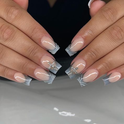 🩶 Baby Blue Acrylic Nails Short, White Airbrush Nails, Matric Nails, Nail Inspo Short Square, Square Nails Blue, Nail Ideas Square, Short Square Nails Design Ideas, Square Nail Ideas, Nails Baby Blue