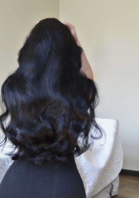 Blown Out Hair, Thick Shiny Hair, Hair Goals Long, Healthy Black Hair, Black Hair Aesthetic, Long Shiny Hair, Long Healthy Hair, Long Silky Hair, Tips Hair