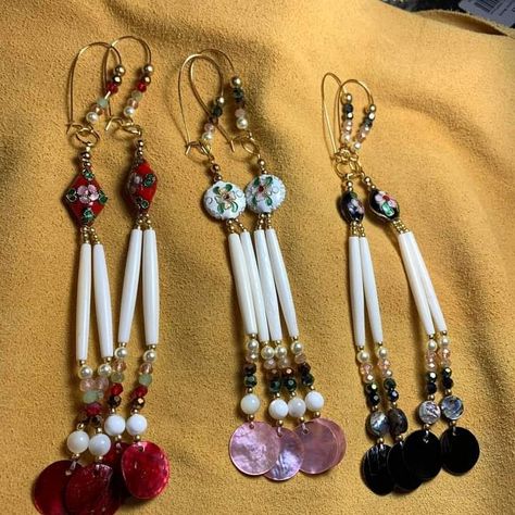 Traditional Beaded Danglers, Traditional Beaded Dangle Danglers, Hairpipe Earrings, Dentalium Earrings, Porcupine Quill Earrings Native Americans, Dentalium Shell Earrings, Beautiful Beaded Earring, Beaded Jewelry Earrings, Bead Tips