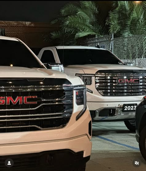 Gmc Aesthetic, Alucin Aesthetic, Gmc Sierra Lifted, Hacienda Style Homes, Hacienda Style, Luxury Lifestyle Dreams, Sports Cars Luxury, Gmc Sierra, Toyota Corolla