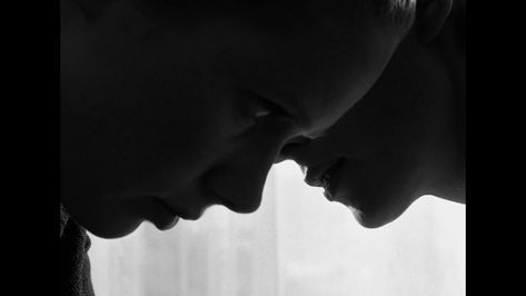 The little white attic : Ingmar Bergman's Persona Persona Ingmar Bergman, Ingmar Bergman Films, Bergman Movies, Persona 1966, Lady Macbeth, Photography Movies, Ingmar Bergman, Summer Movie, Movie Shots