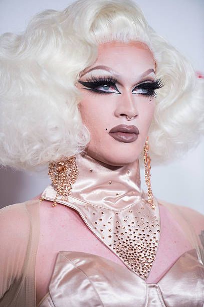 Pearl Drag, Boots Makeup, White Goth, Evening Hairstyles, Drag Makeup, 90s Supermodels, Alternative Makeup, Rupaul, Drag Race