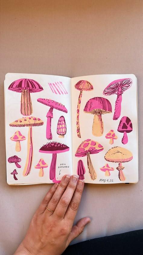 Posca Pens, Posca Marker, Posca Art, Wild Hair, Marker Drawing, Arte Sketchbook, Arte Inspo, Mushroom Art, Sketchbook Journaling