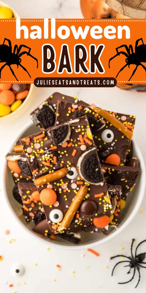 Quick and easy Halloween treat to make! This No-baked Halloween Bark recipe features a layer of melted chocolate topped with Halloween sprinkles, pretzels, mini Oreos, candy eyes, and Reese’s pieces. Pin this Halloween party idea that everyone will love! Halloween Sweet Treats Easy, Halloween Bark Recipes, Bake Halloween, Mini Oreos, Halloween Bark, Halloween Pretzels, Halloween Treats To Make, Candy Eyes, Easy Snacks For Kids