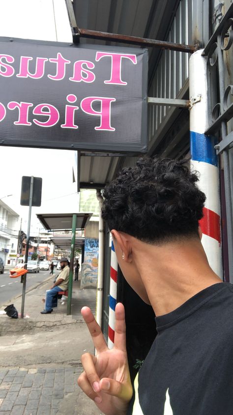 Taper Short Hair, Short Curly Taper, Curly Taper, Taper Fade Long Hair, Male Haircuts, Taper Fade Short Hair, Haircuts Curly, Male Haircuts Curly, Aztec Tattoo Designs