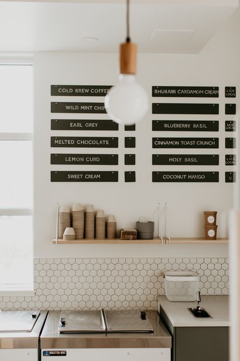 Old Timey Ice Cream Shop, Ice Cream Shop Signage, Industrial Ice Cream Shop, Modern Gelato Shop, Bakery And Ice Cream Shop, Minimalist Ice Cream Shop, Cozy Ice Cream Shop, I’ve Cream Shop Ideas, Coastal Ice Cream Shop