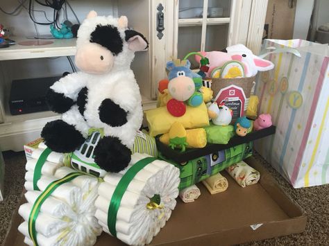 Farmers Market Diaper Cake, Tractor Diaper Cake, Baby Shower Diaper Cake, Baby Shower Diapers, Diaper Cakes, Baby Crafts, Farmers Market, Baby Stuff, Bathroom Ideas