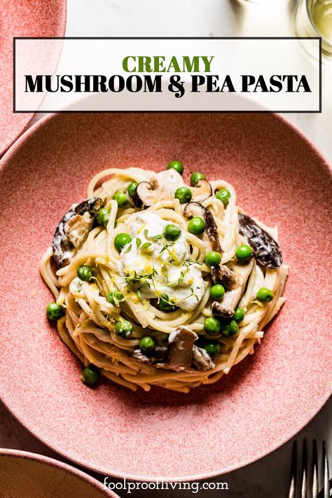 Ricotta Cheese Recipe, Pasta With Ricotta, Pasta With Mushrooms, Pea Pasta, Ricotta Cheese Recipes, Fresh Peas, Pasta With Peas, Spring Pasta, Creamy Mushroom Pasta