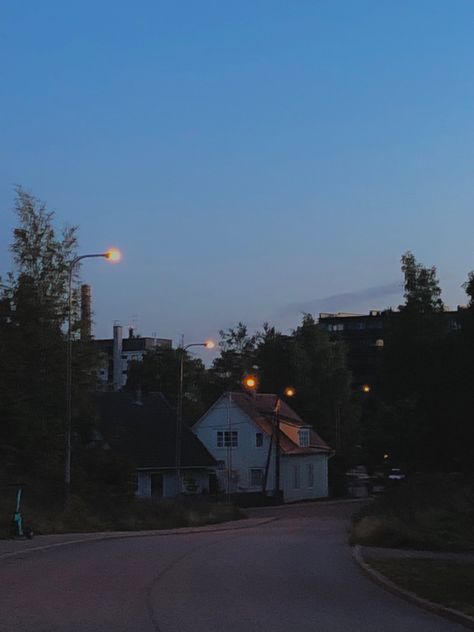 Quiet Neighborhood Aesthetic, Rural Neighborhood Aesthetic, Suburban Nostalgia Aesthetic, Street Aethstetic, La Neighborhood Aesthetic, Neighborhood Street Aesthetic, Blue Neighborhood Aesthetic, 80s Neighborhood Aesthetic, Neighborhood Astethic